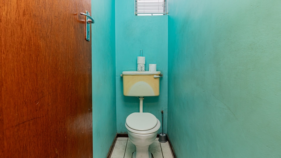 3 Bedroom Property for Sale in Westridge Western Cape